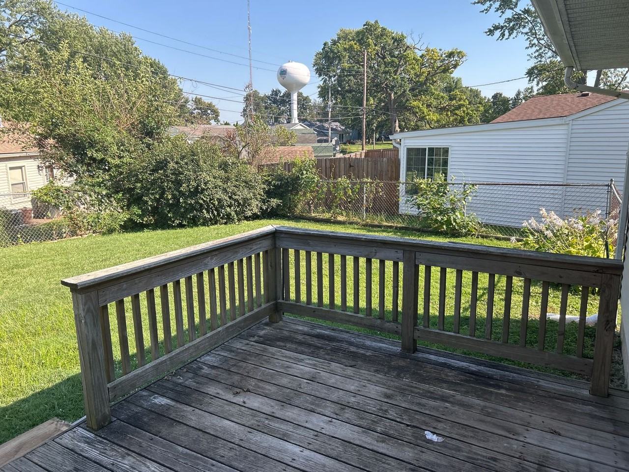 109 David Dr - Photo 2 of 15