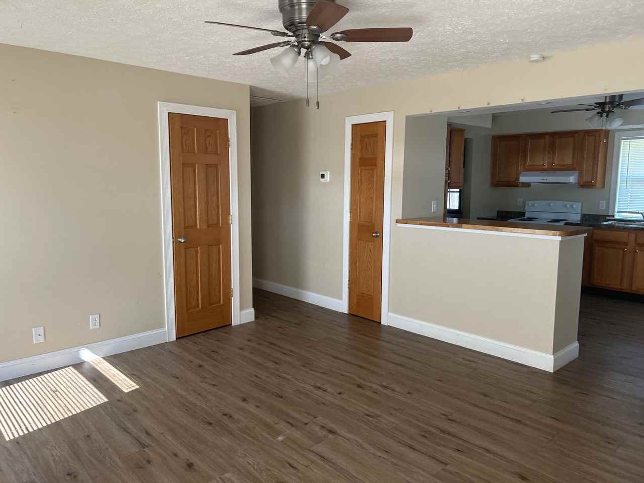 109 David Dr - Photo 7 of 15