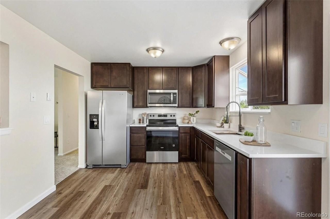 18395 East Mexico Place - Photo 4 of 12