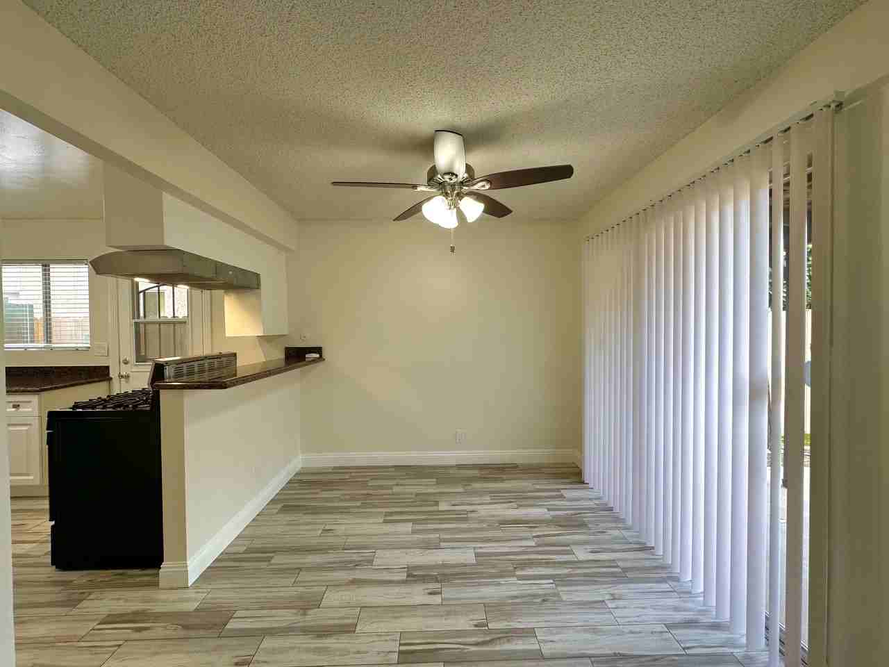 25530 1/2 Oak Street - Photo 6 of 16
