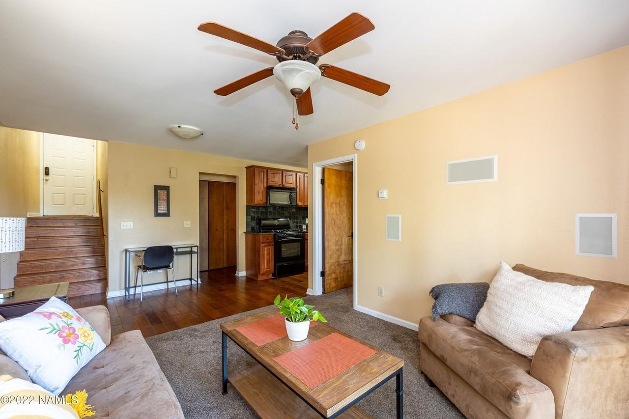 N Pinon Ridge Dr #1 - Photo 4 of 16