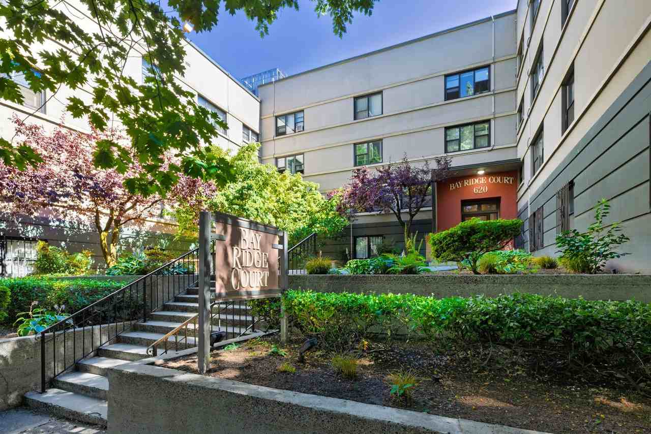 Bay Ridge Court - Photo 2 of 30