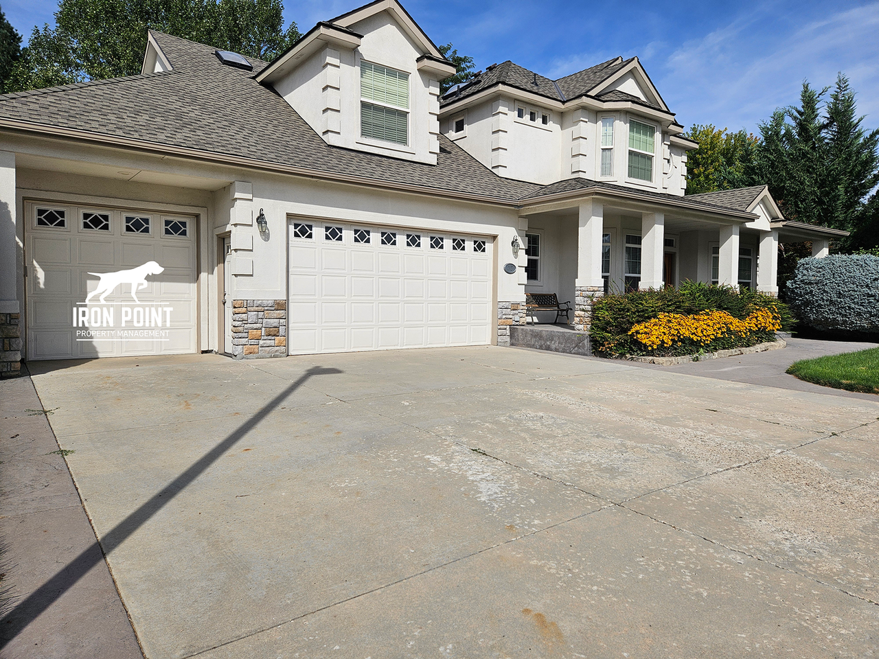 2127 S Alaska Way - Photo 3 of 50