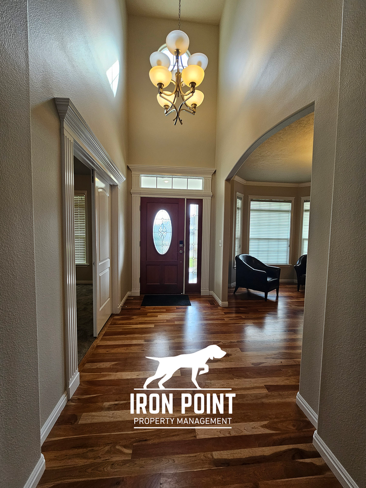 2127 S Alaska Way - Photo 4 of 50
