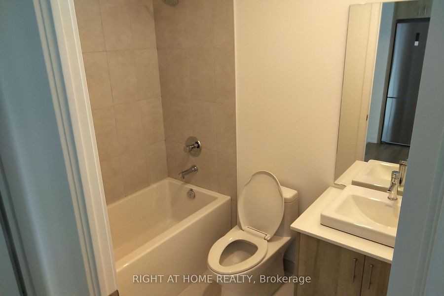 1195 The Queensway #202 - Photo 3 of 8