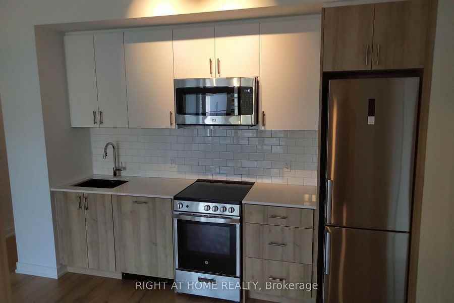 1195 The Queensway #202 - Photo 6 of 8