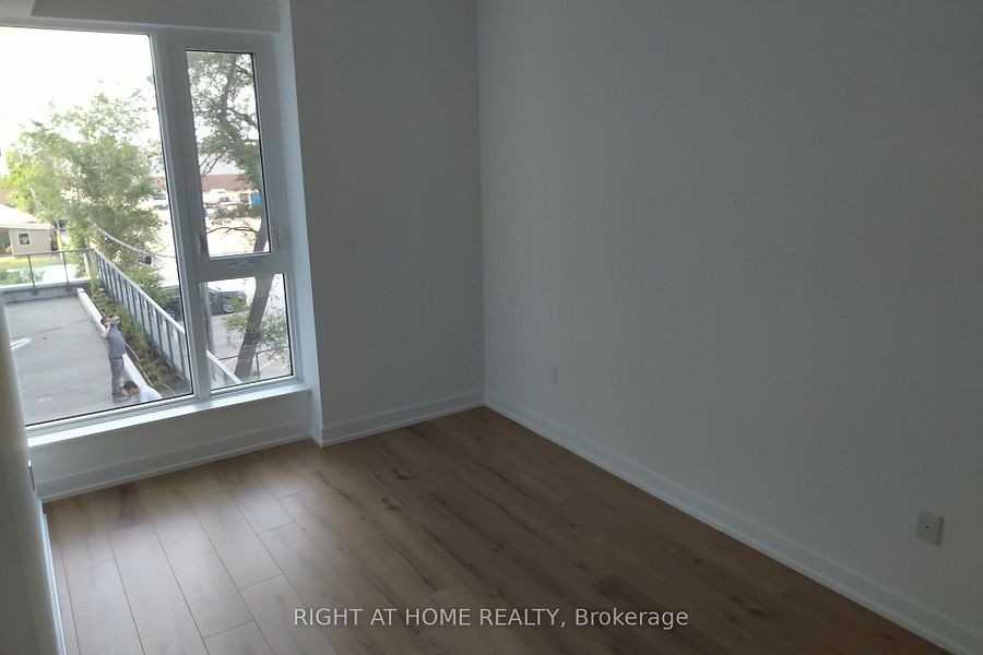 1195 The Queensway #202 - Photo 7 of 8