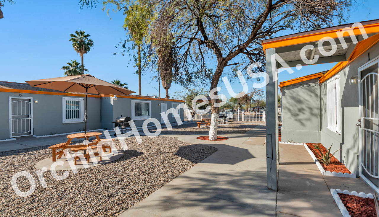 909 South 35th AvenueUnit 6 #6 - Photo 3 of 13