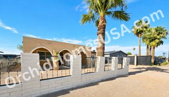 featured image of 240 E Beech Ave #1