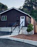 featured image of 1012B Merrithew Dr