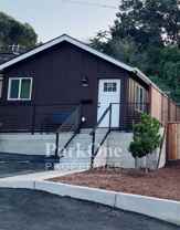 1012B Merrithew Dr - Photo 1 of 1