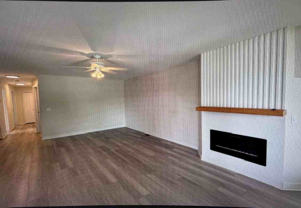 37810 Jefferson Ave - Photo 5 of 16