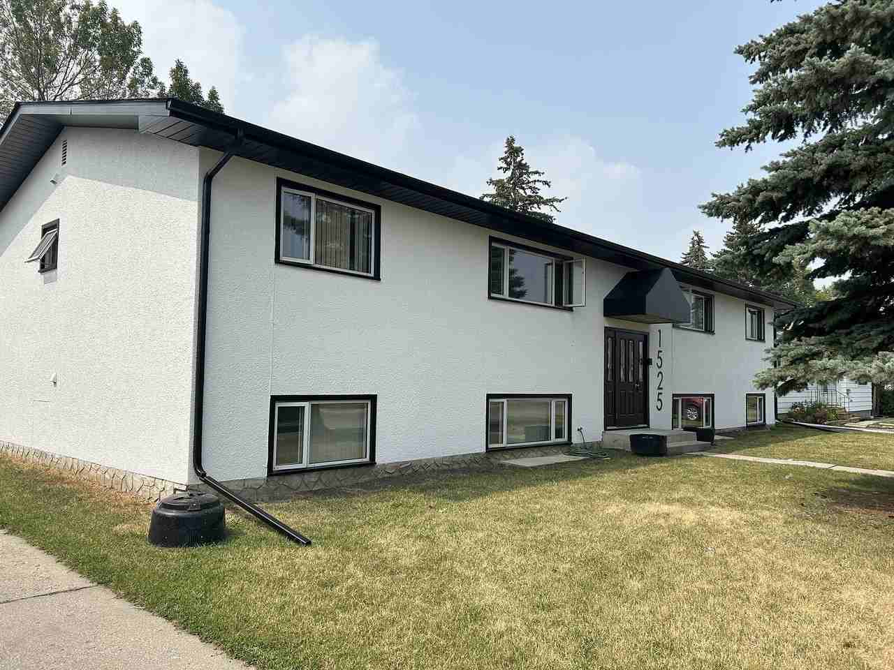 1525 - 1525 41 St Se - Photo 2 of 8