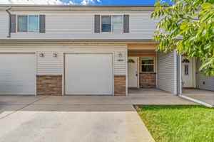featured image of 2492 1/2 Brookwillow Loop