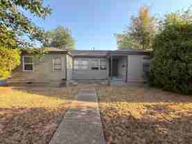 1529 Nw Smith Ave - Photo 1 of 1