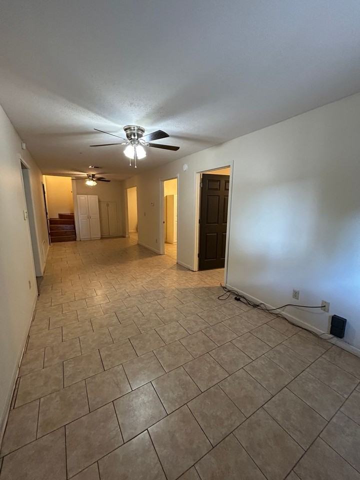 208 Tyler Rd - Photo 2 of 13