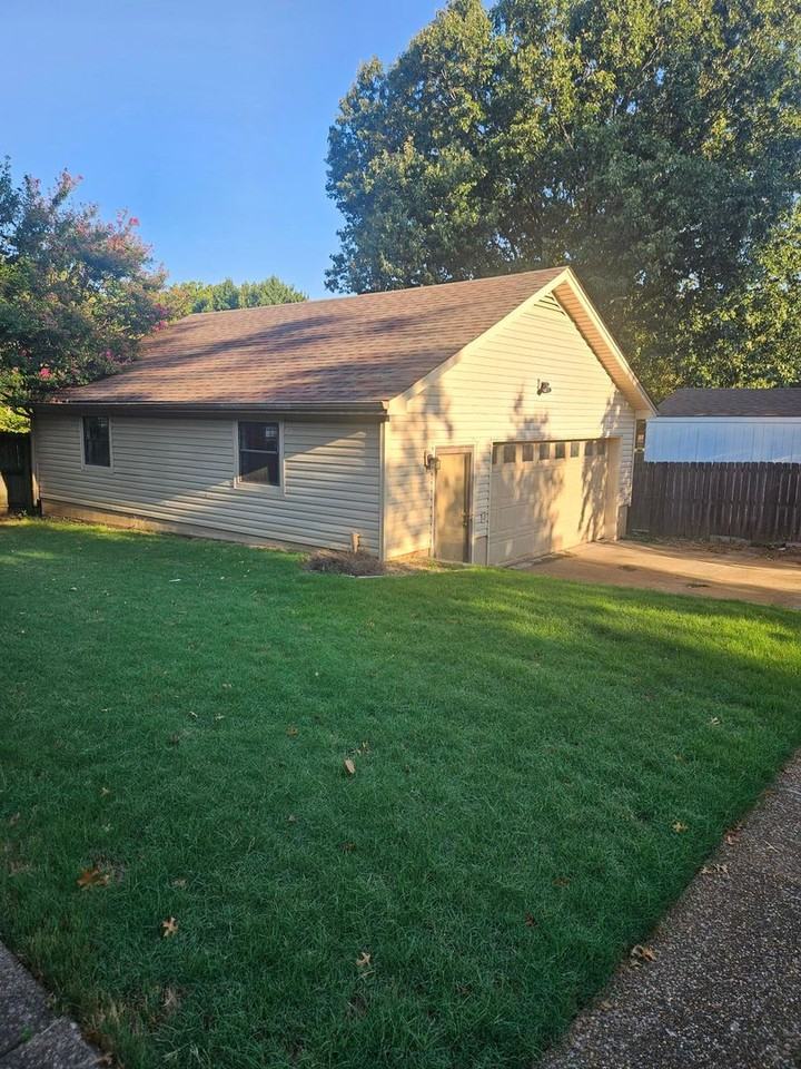 3741 Westridge Cv - Photo 5 of 11