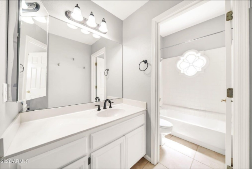 1536 E Meadow Ln #NA - Photo 6 of 21