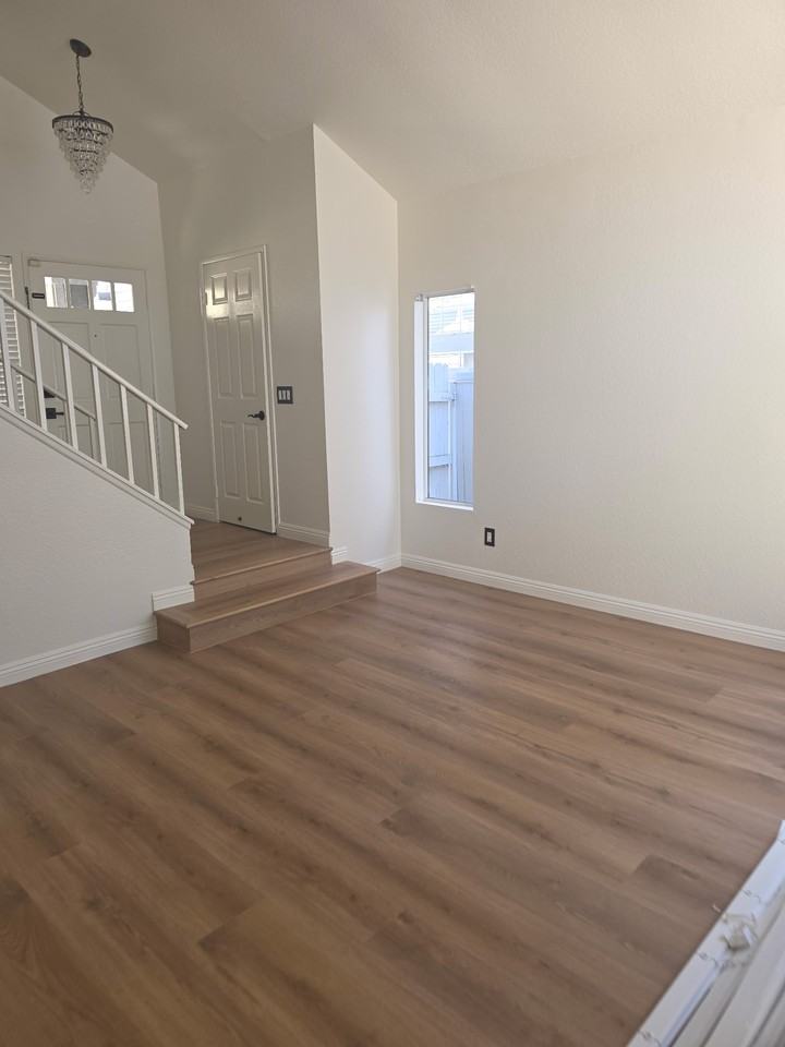 3190 Oakridge Dr #NA - Photo 6 of 14