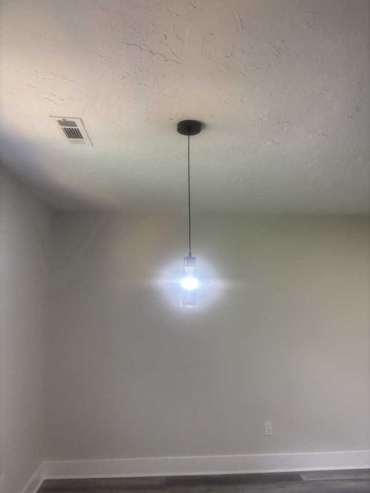 51 Mullis St #B - Photo 4 of 8