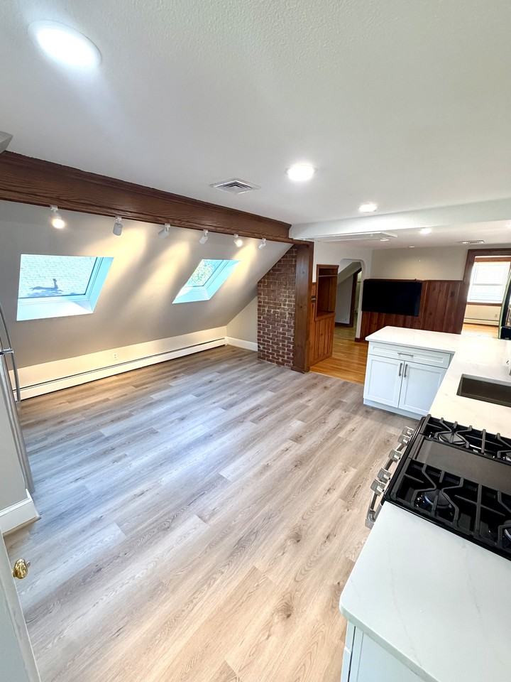 7 Lovejoy St #3 - Photo 3 of 13