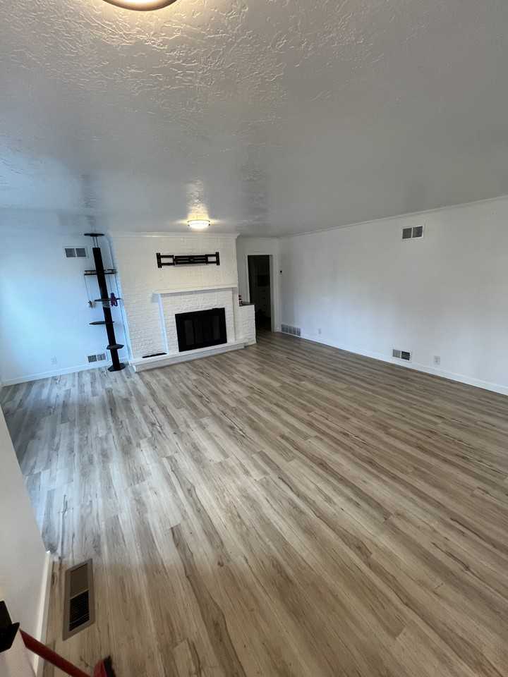 239 E 5900 S #A - Photo 2 of 10