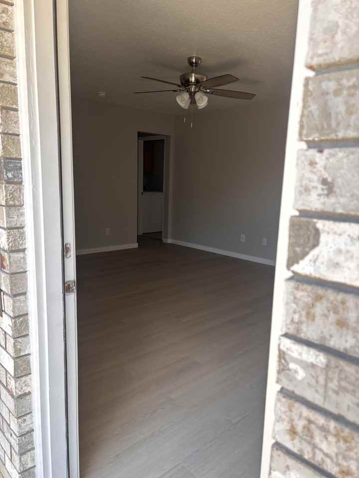 803 E 1st St #803 - Photo 2 of 28