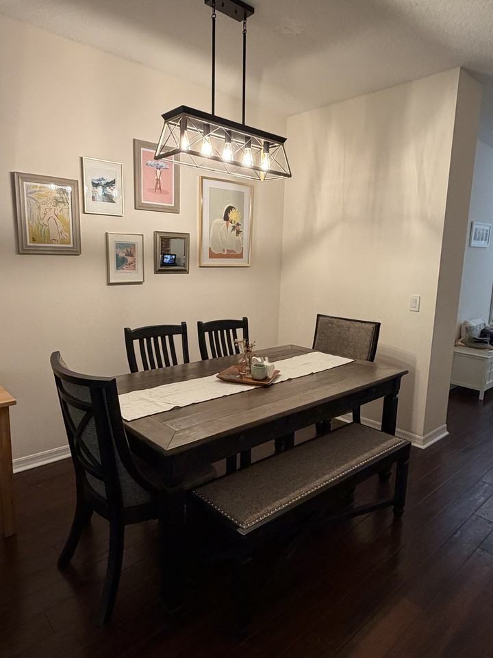536 Pinebranch Cir - Photo 3 of 20