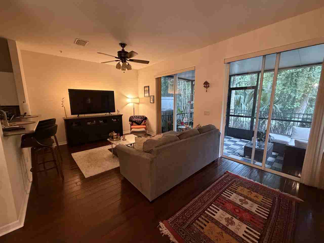 536 Pinebranch Cir - Photo 4 of 20