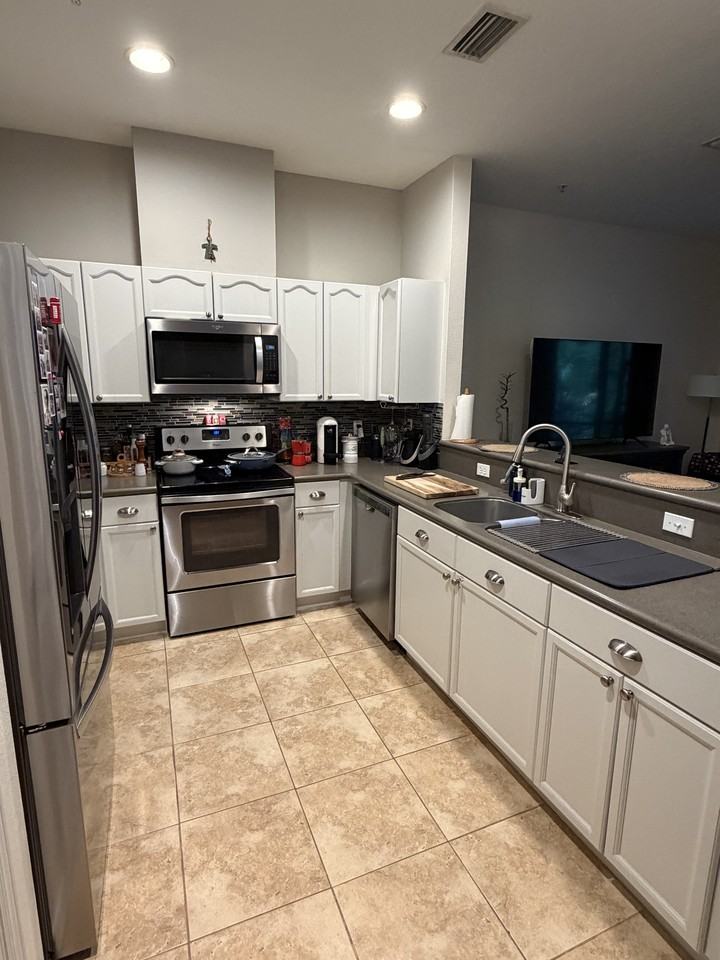 536 Pinebranch Cir - Photo 7 of 20