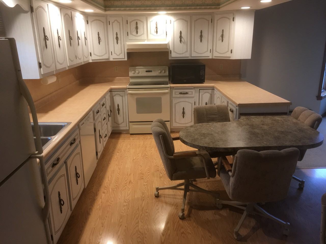 327 Forest Dr #NA - Photo 3 of 13