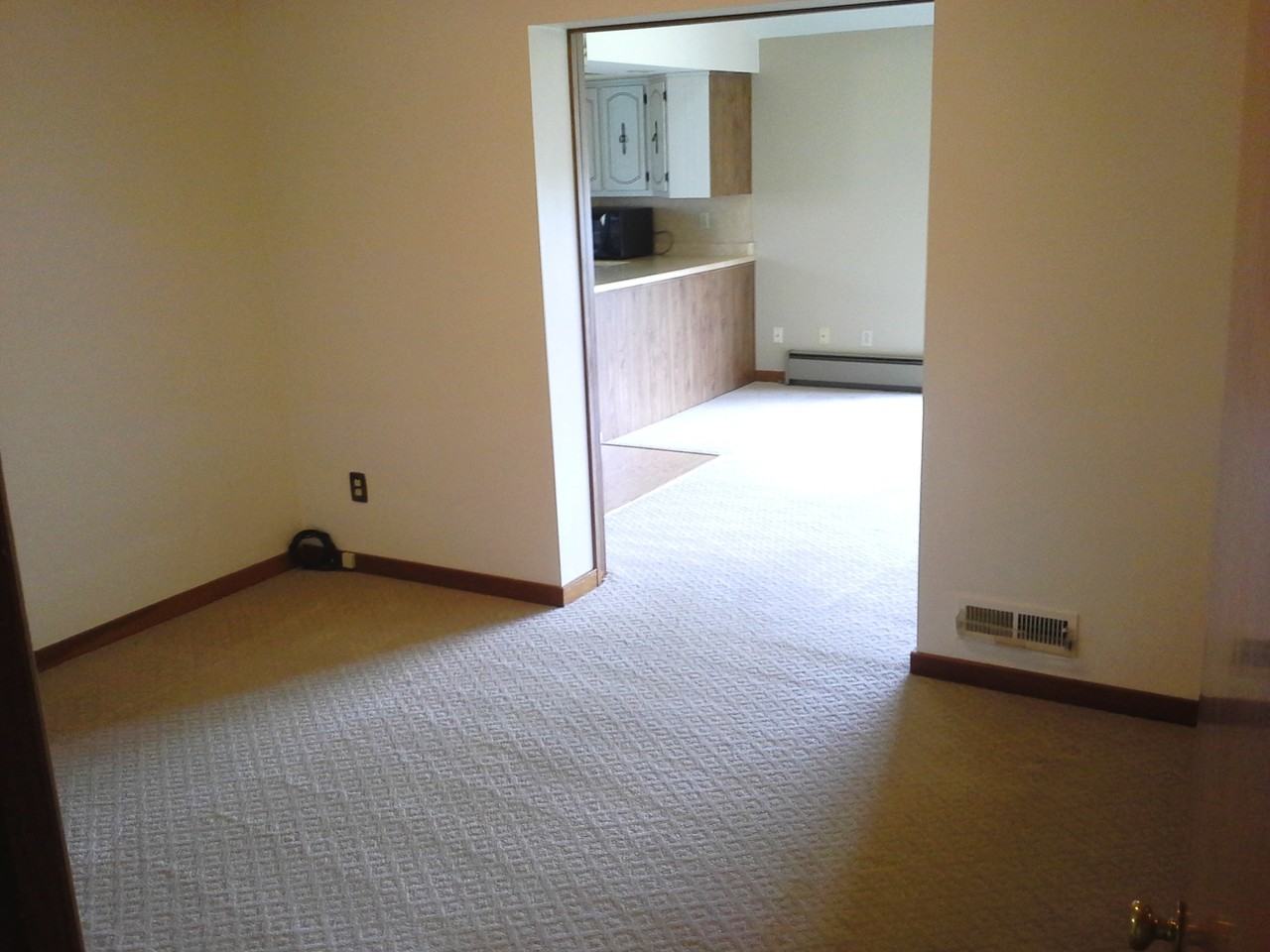 327 Forest Dr #NA - Photo 6 of 13