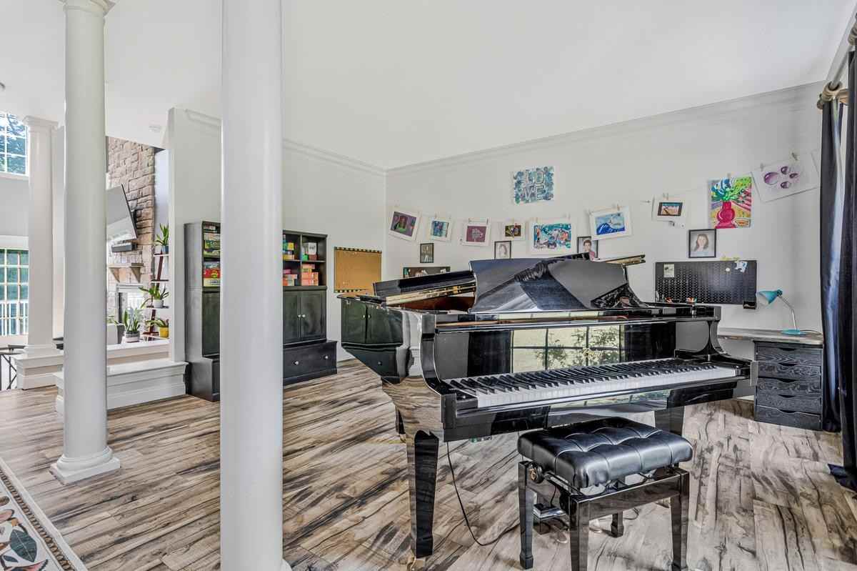 245 Persimmon Hills Ct #NA - Photo 2 of 19