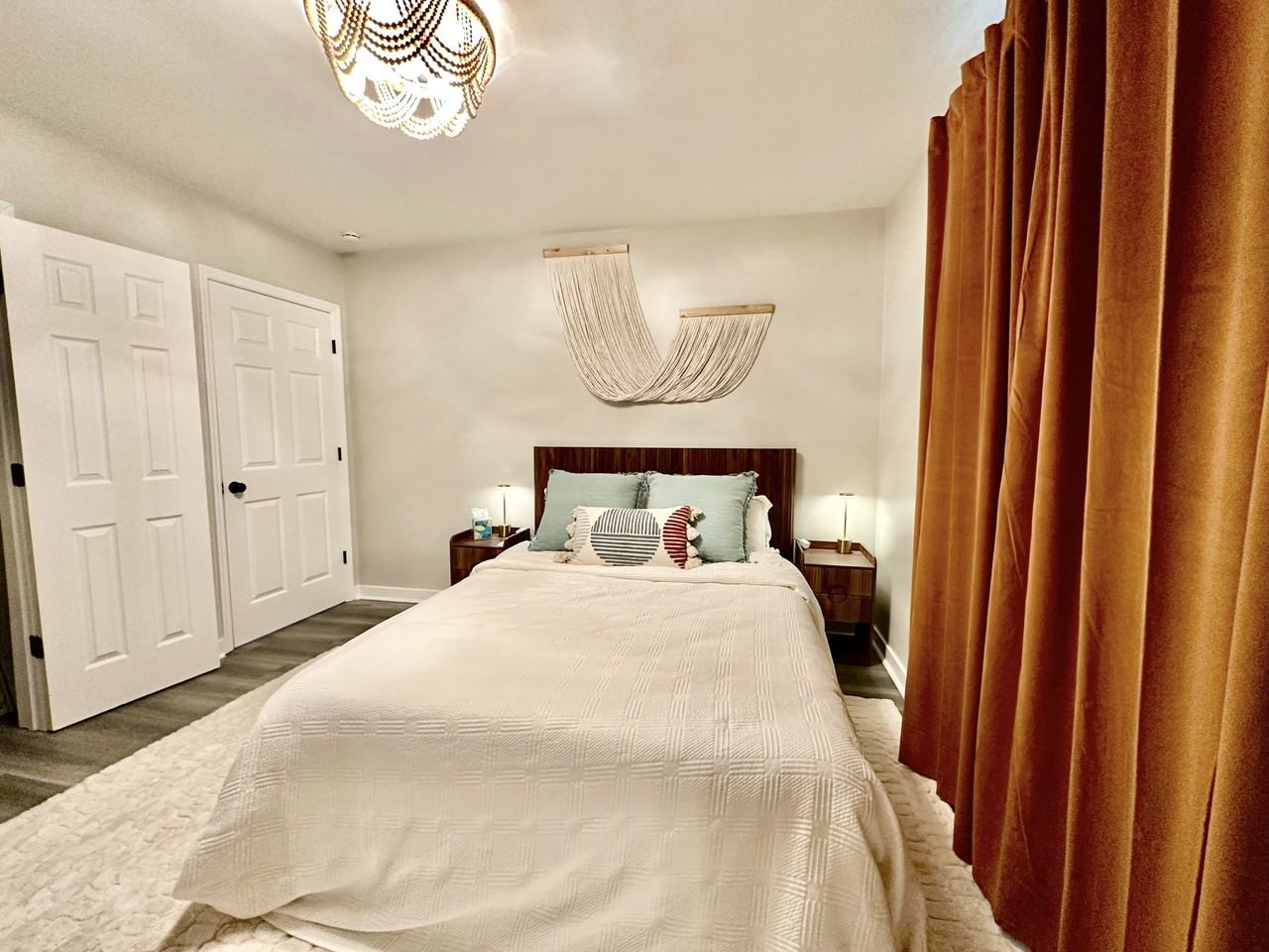 606 Blackstone Ave #NA - Photo 4 of 14