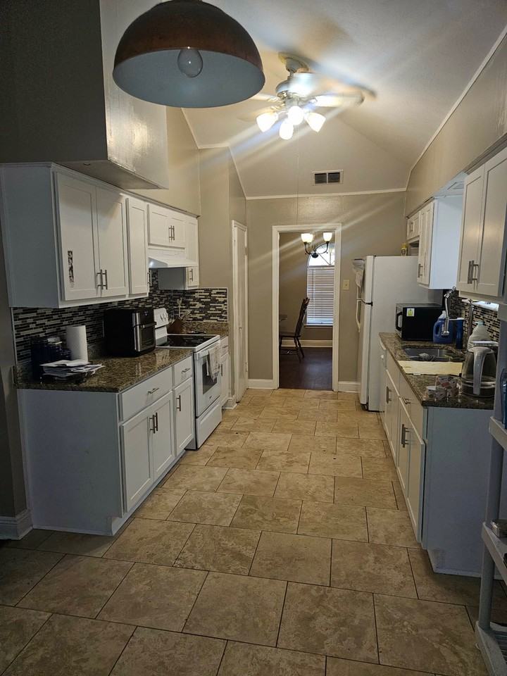 67 Madrid Ave #NA - Photo 2 of 10