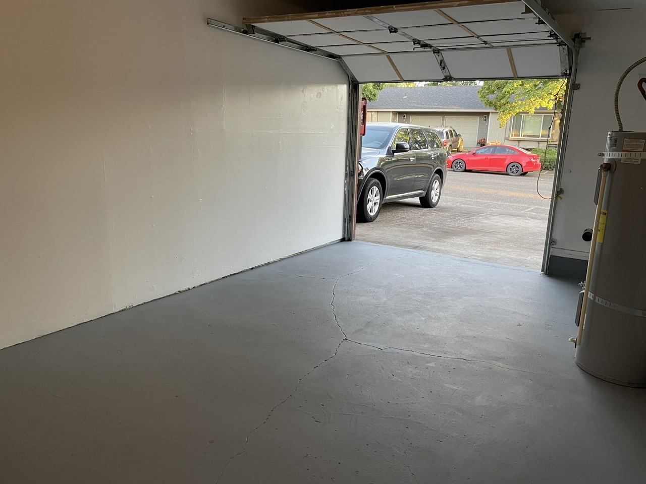 725 Manor Way #NA - Photo 2 of 18