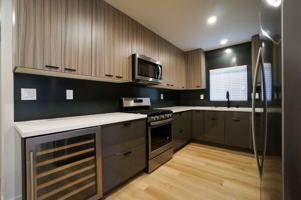 featured image of 3244 Chapman Street