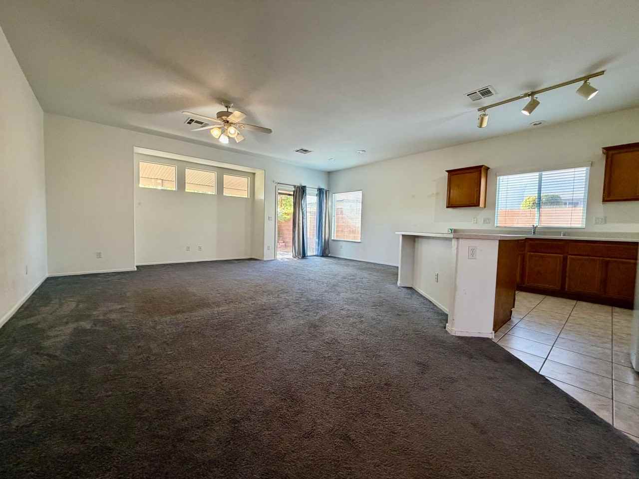 6446 Sierra Sands St - Photo 3 of 10