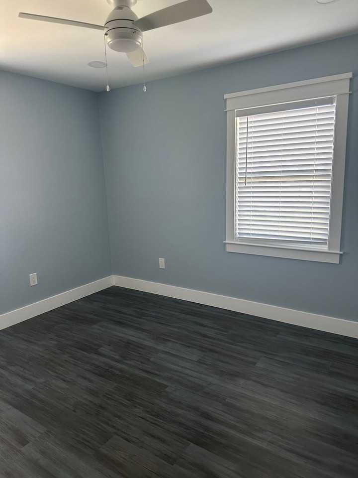 1301 Fortune Ave - Photo 7 of 13