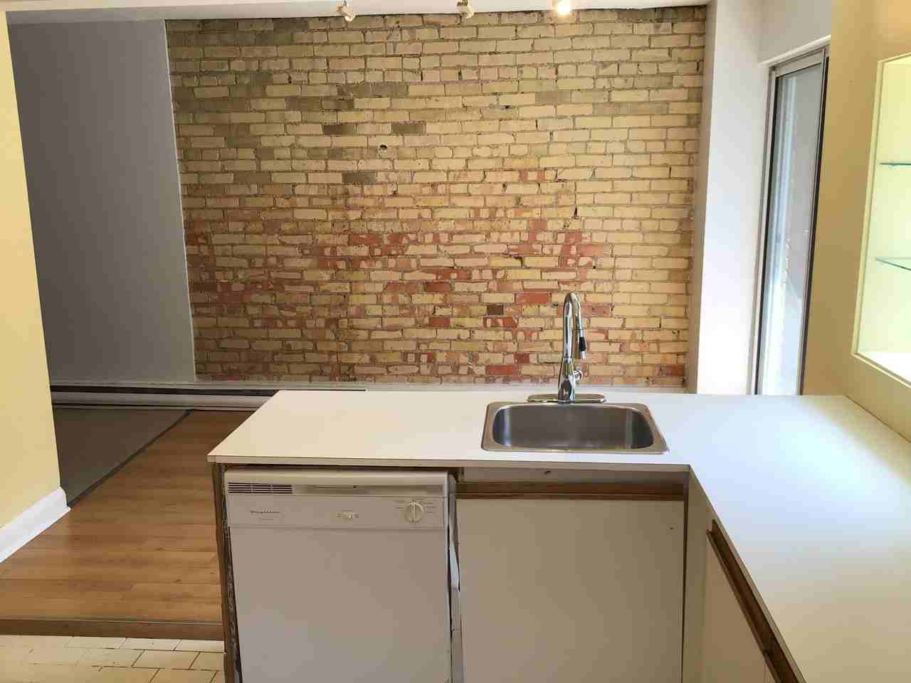 27 Winchester Street #4 - Photo 3 of 11