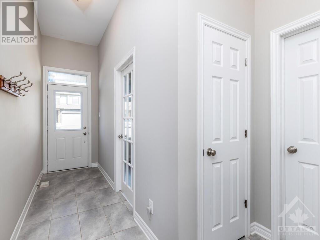 122 Cambie Rd - Photo 2 of 29
