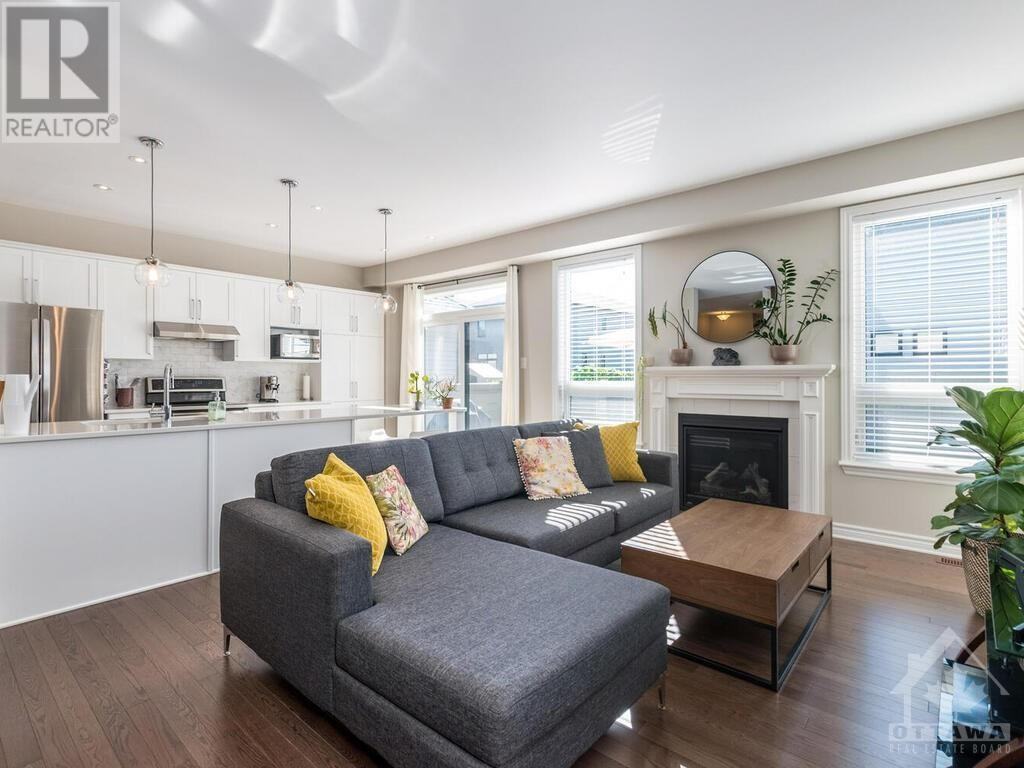 122 Cambie Rd - Photo 3 of 29