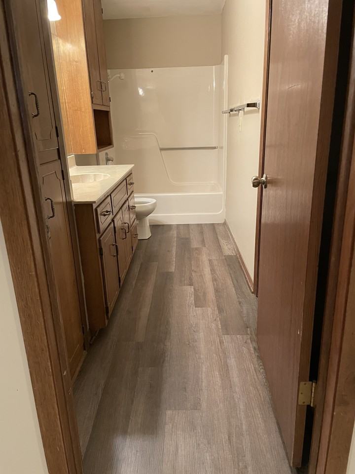 1837 S Griffith St #NA - Photo 4 of 12