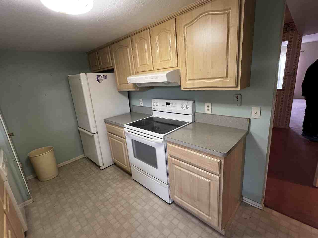 2700 N 16th St #47 - Photo 3 of 6