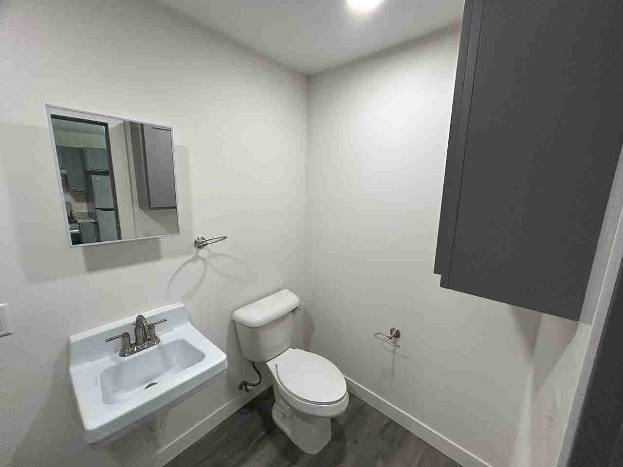 703 N Park/704 N Main - Photo 6 of 50