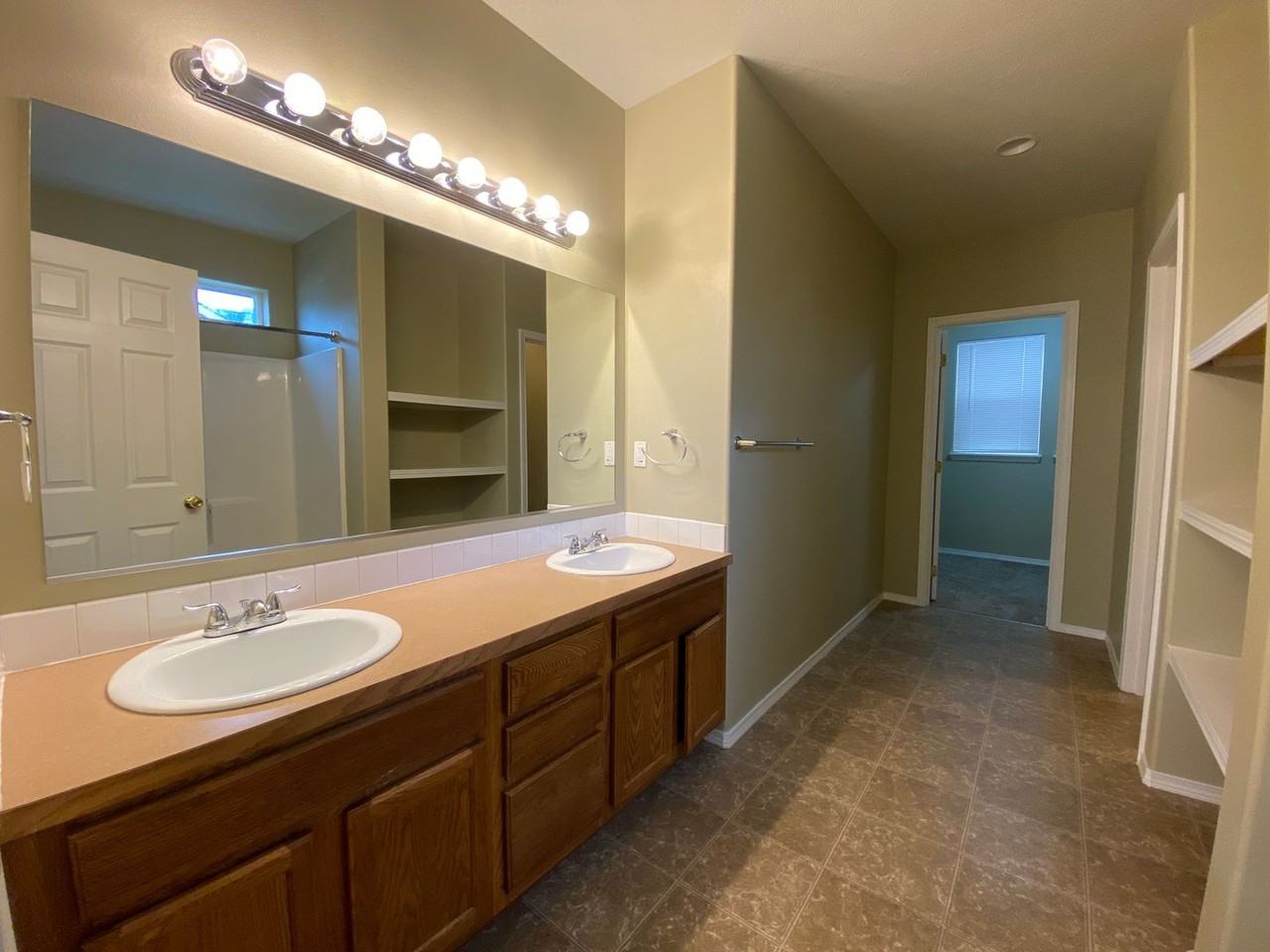 12606 W 5th Ave - Photo 6 of 24