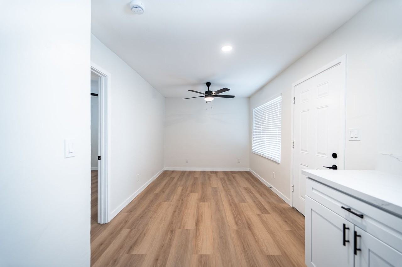 4348 50th St. - Photo 3 of 22