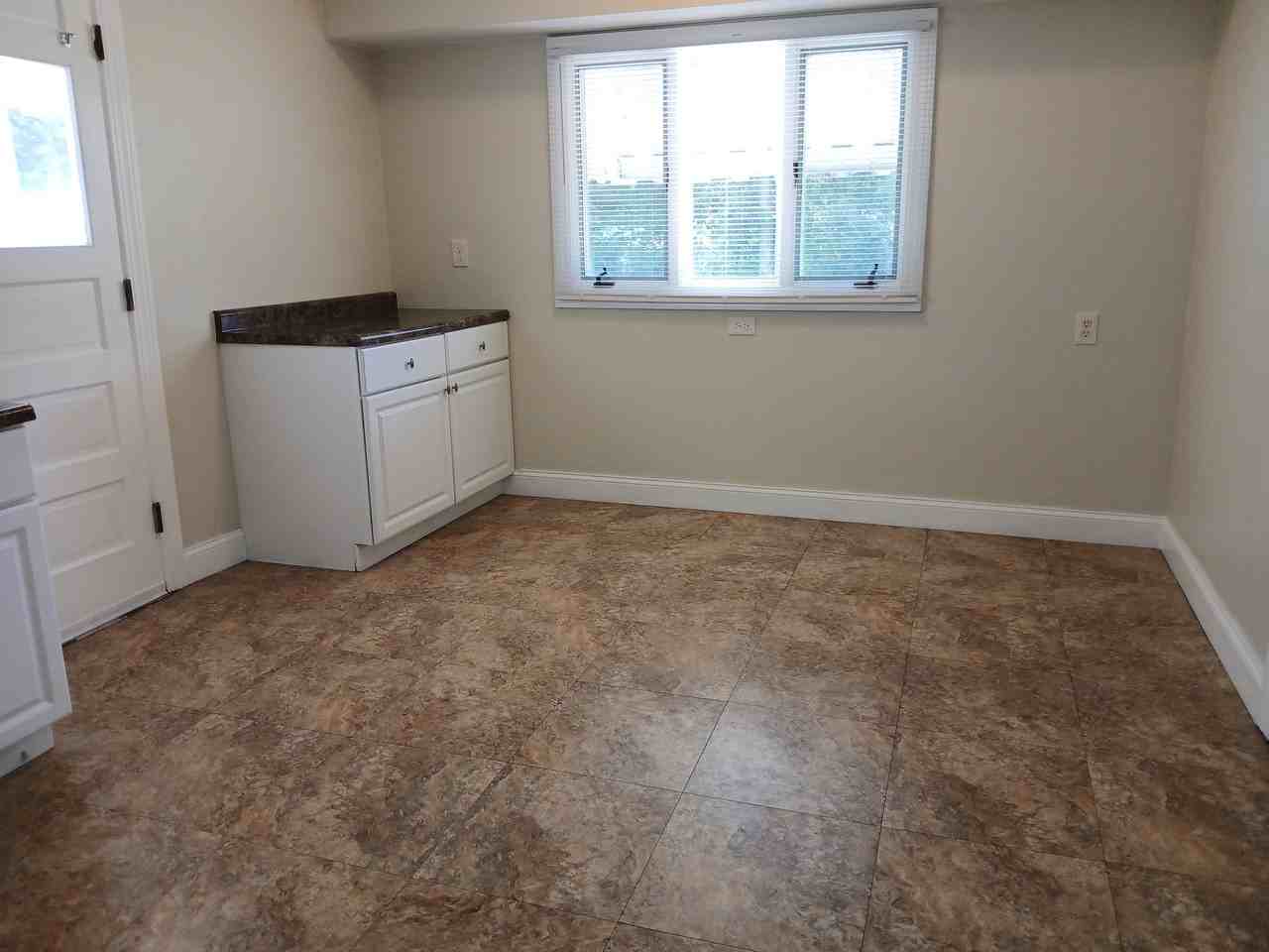 6810 Fleet Ave - Photo 3 of 17