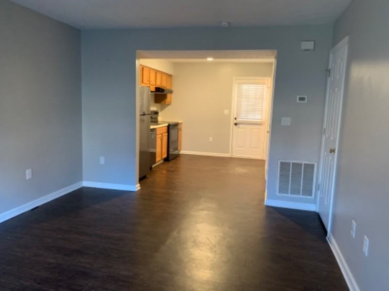 200 Gray Ave #C - Photo 2 of 8