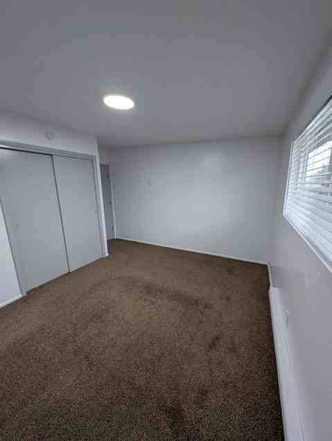 370 S Wasson St - Photo 6 of 8